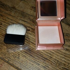 Benefit twinkle highlighter